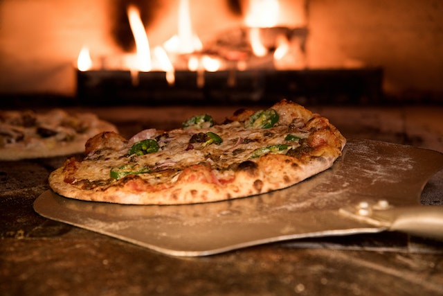 How to use a pizza oven? Easy Guide and Tips